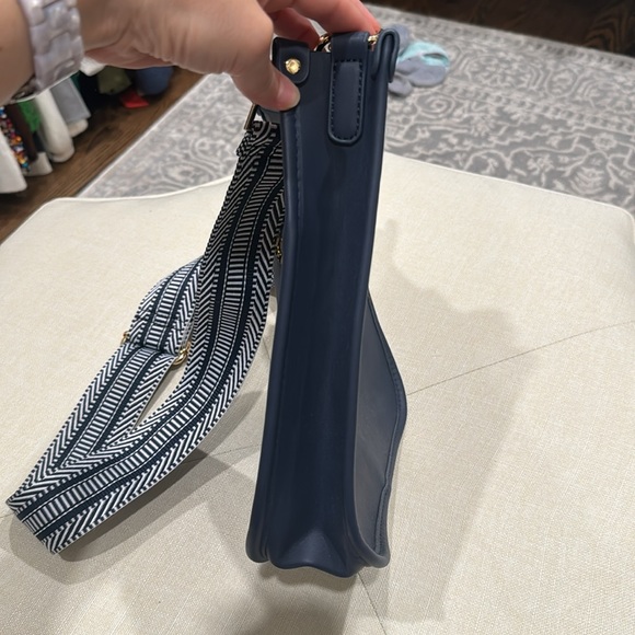 Messenger bag - Picture 3 of 4